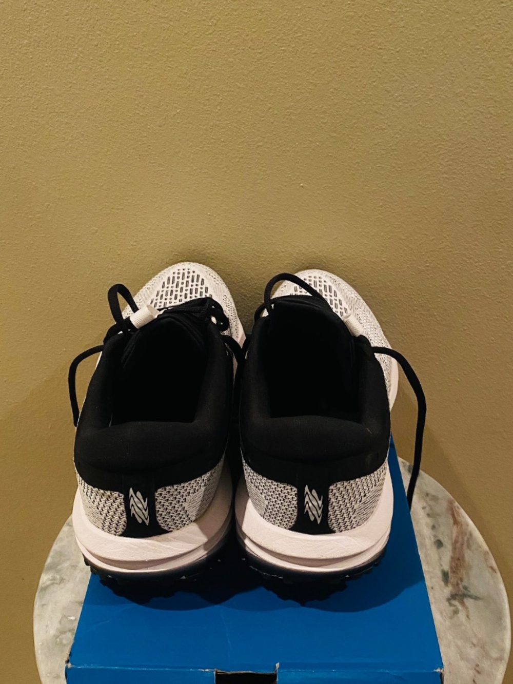 Brooks Revel 7 Shoes Size 11 Womens 120424-1B-036 - Picture 3 of 7